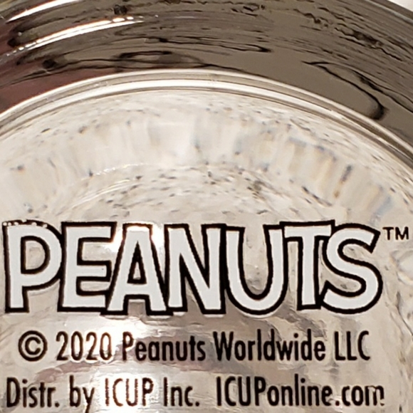 Snoopy drinking glass. - Picture 2 of 3